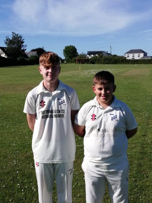 Hooks remarkable 13 year olds - Oscar Willington and Rhys Phelps